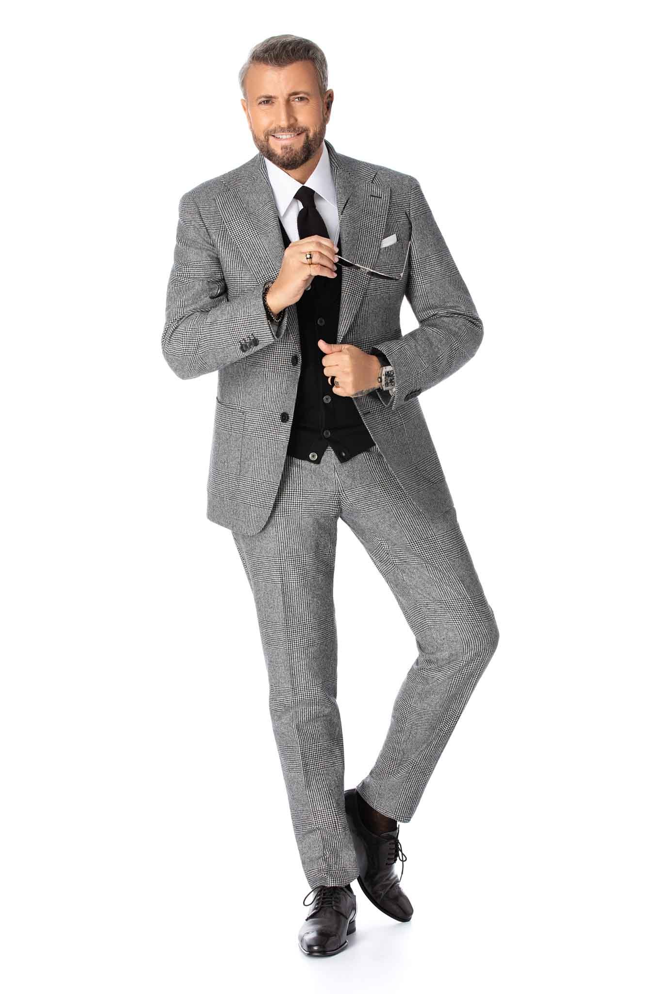 TAILOR FIT 2 PIECES BUSINESS SUIT IN GRAY WITH WHITE CHEEK PATTERN -Viggo