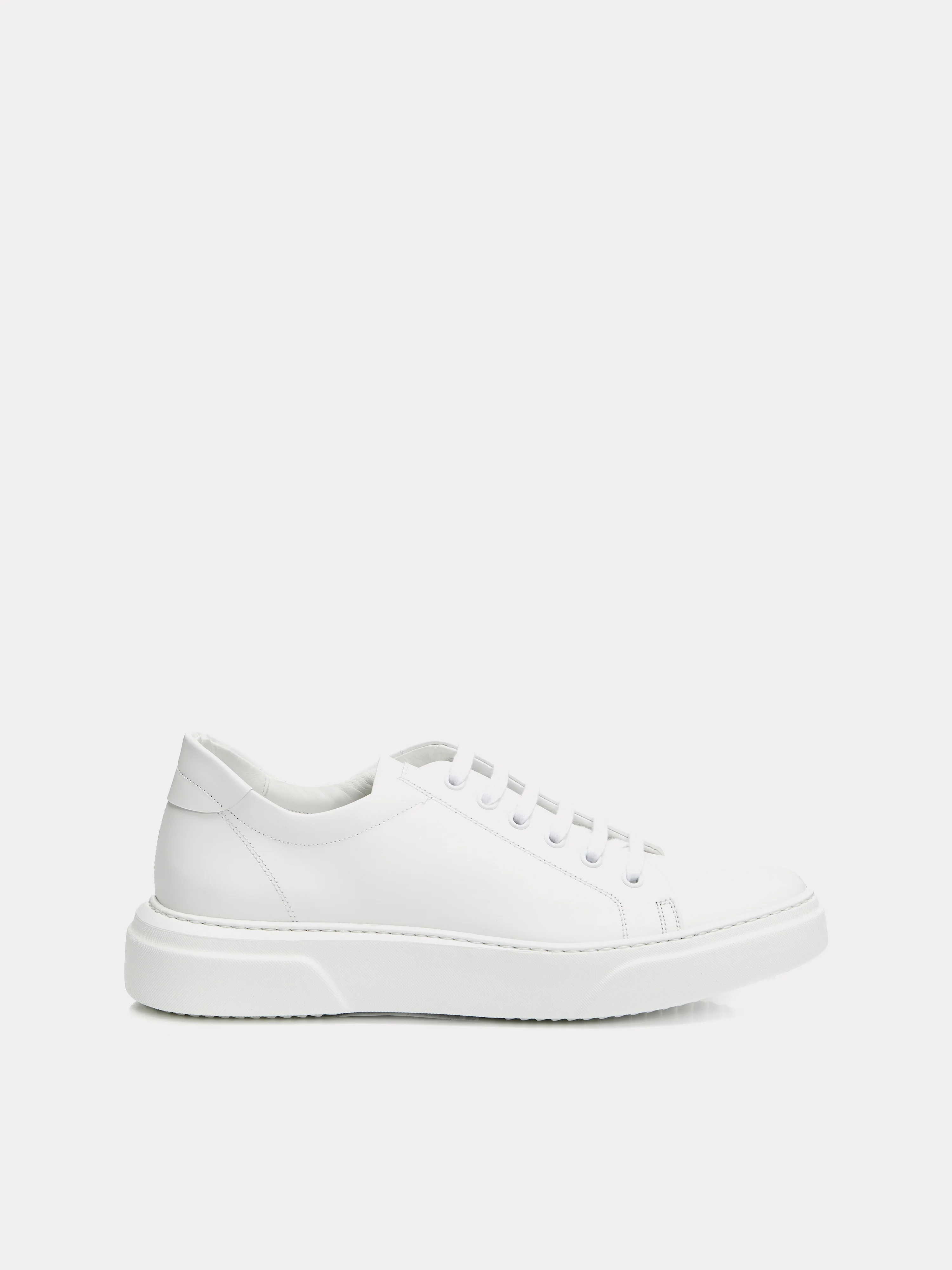 Sneakers albi cu logo auriu