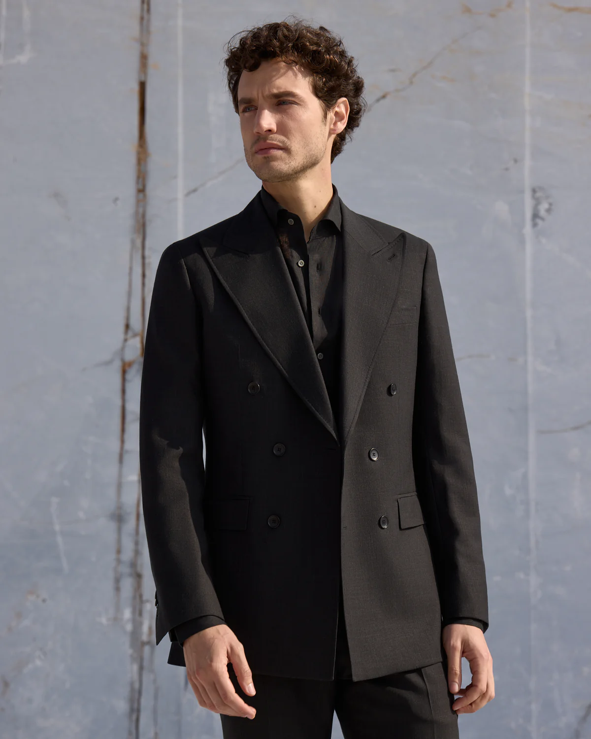 Costum negru Made to Measure tesatura Fratelli Tallia di Delfino