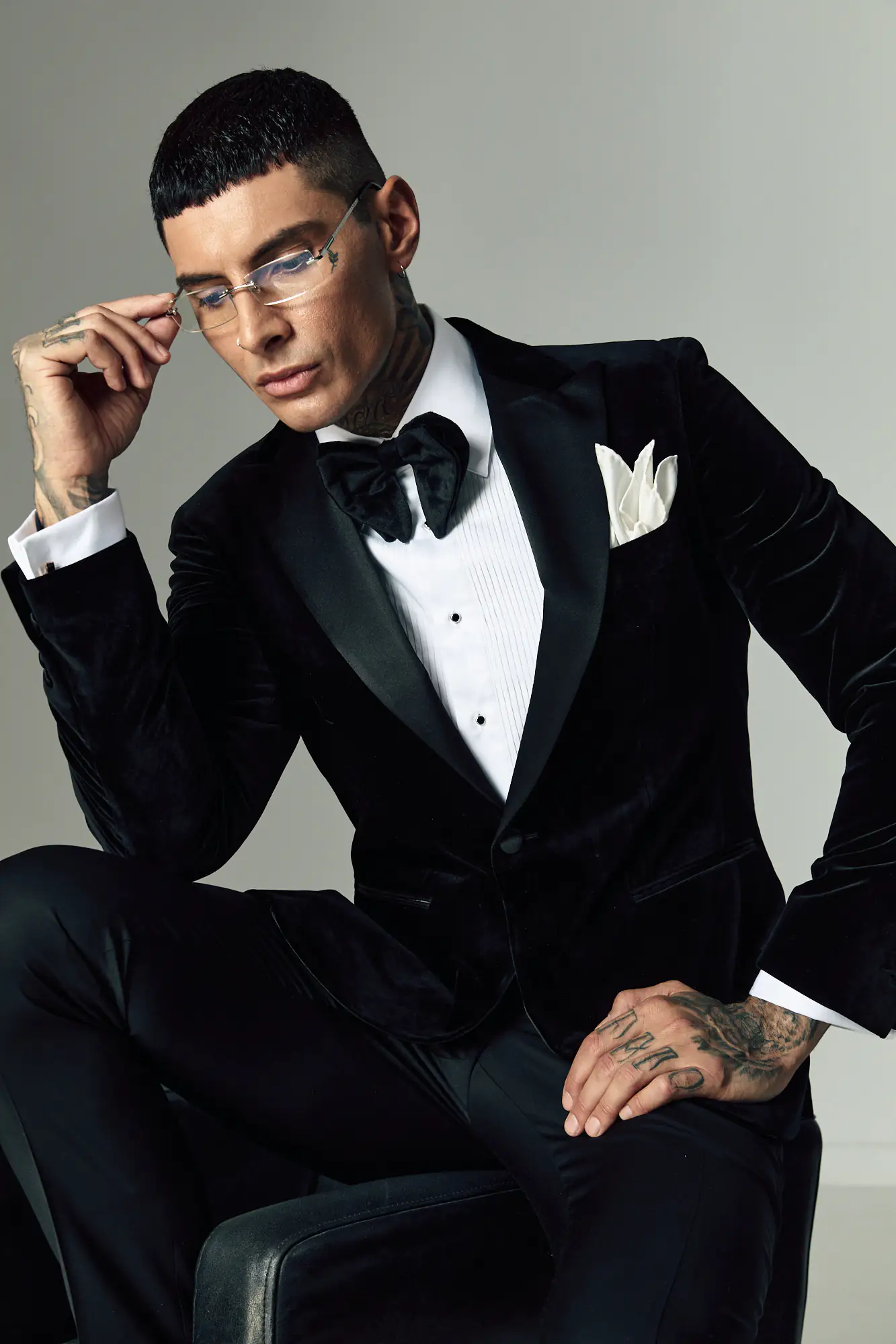 SACOU SMOKING NEGRU DIN CATIFEA