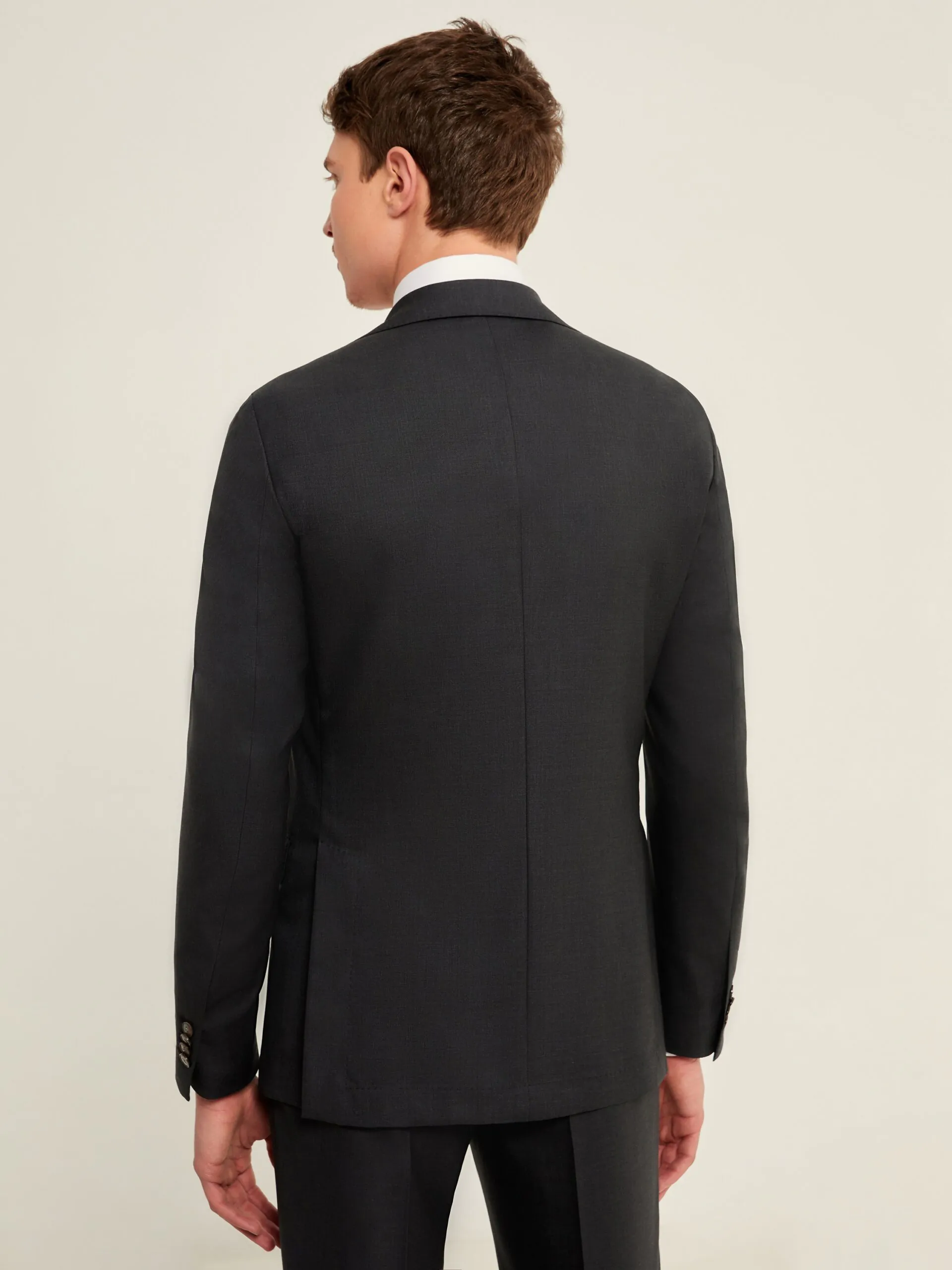 COSTUM DOUA PIESE GRI INCHIS DIN LANA - imagine 4